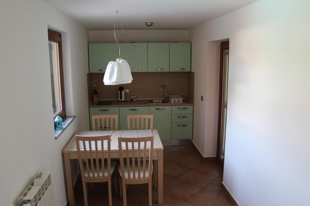 Zoi Apartments Dobrovo Room photo