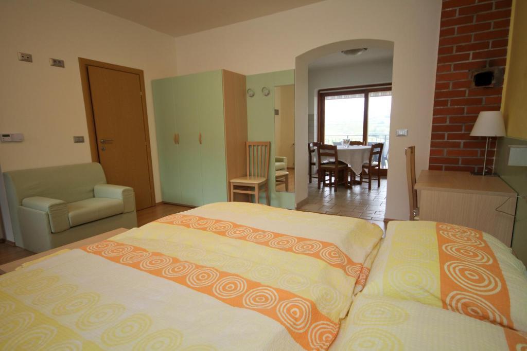 Zoi Apartments Dobrovo Room photo